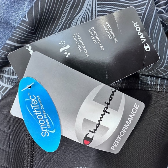 Champion Black Leggings with Form-Fitting Design and Elastic Waistband - Picture 8 of 8